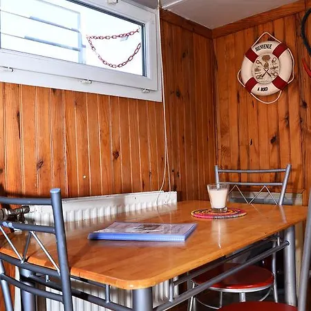 Peniche Centre Vieux Confluence Apartment Lyon