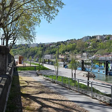 Apartment Peniche Centre Vieux Confluence *