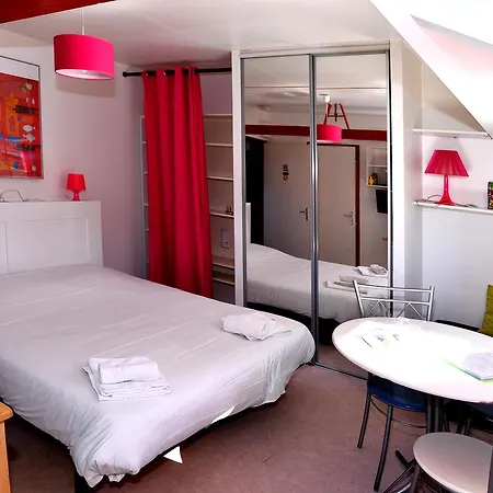 Peniche Centre Vieux Confluence Apartment Lyon