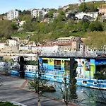 Peniche Centre Vieux Confluence Lyon
