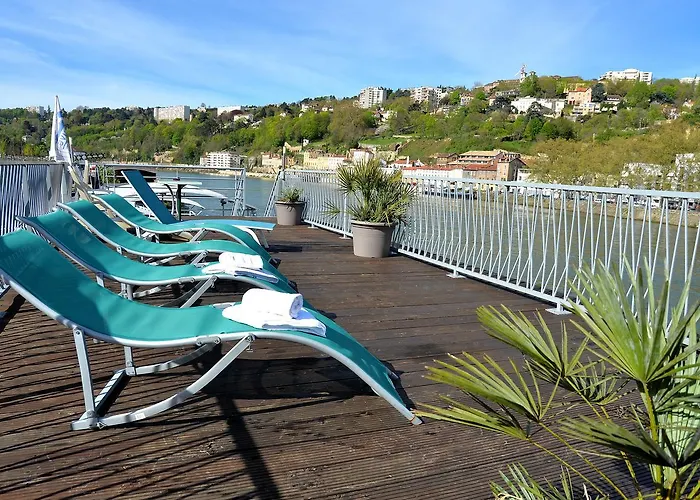 Apartment Peniche Centre Vieux Confluence *